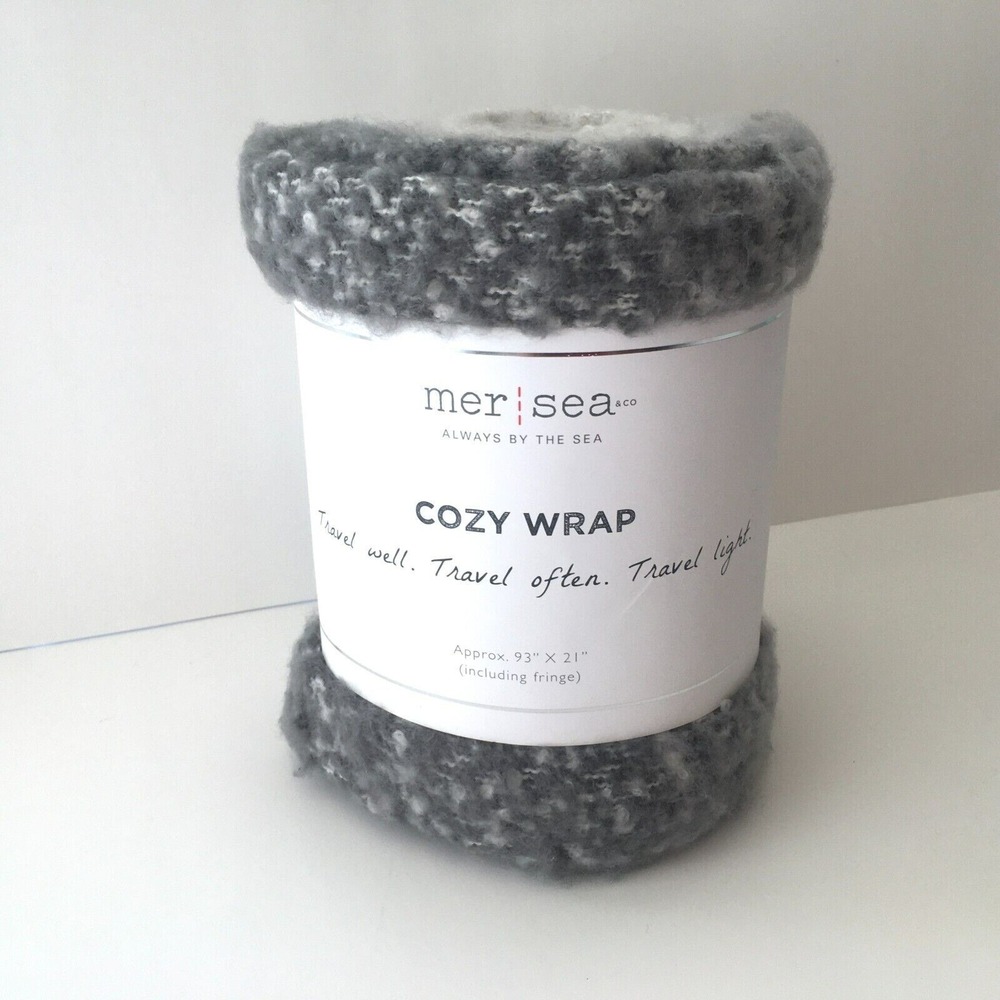 MER-SEA & CO. x FABFITFUN COZY‎ WRAP SCARF